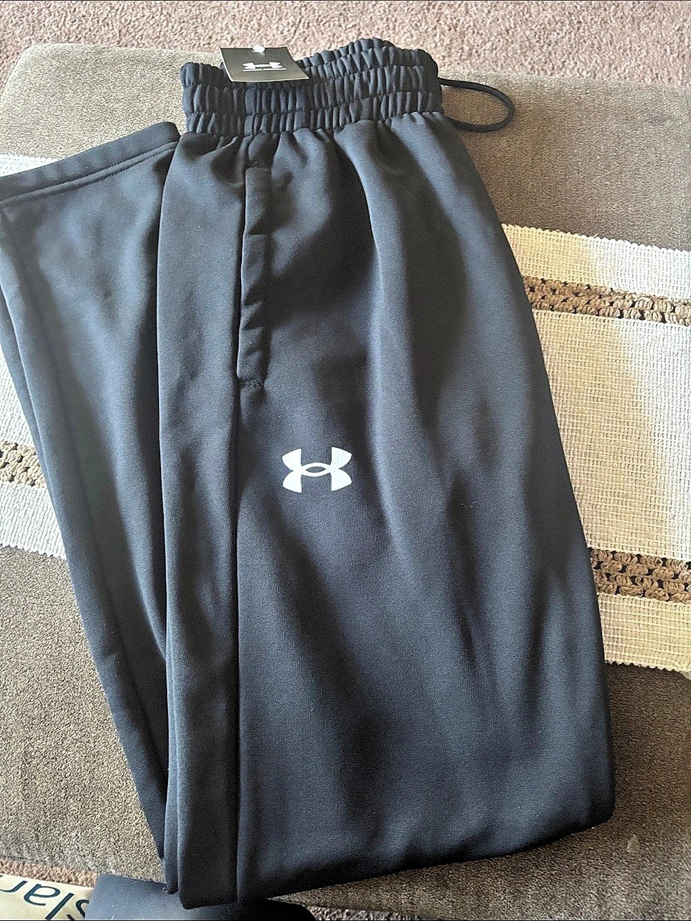 Under Armour UA Armour Fleece Pant Athletic Pants in Black Size Small NWT